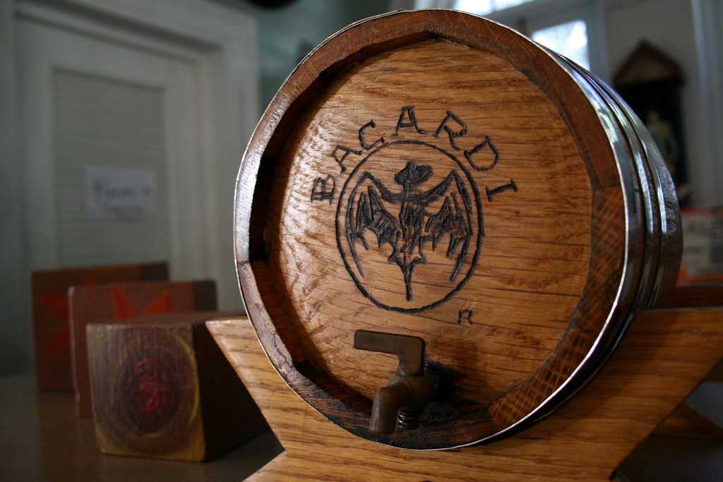 barríl-de-bacardi-para-capacitacion-laboral-