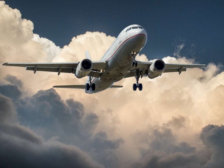 LATAM es reconocida como la aerolínea más sostenible en servicio a bordo 