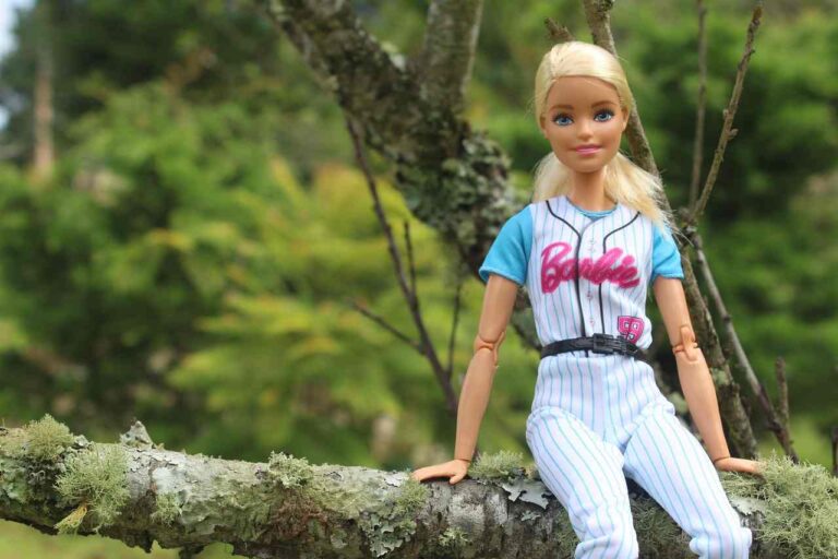 Barbie lanza su colección mujeres en el deporte