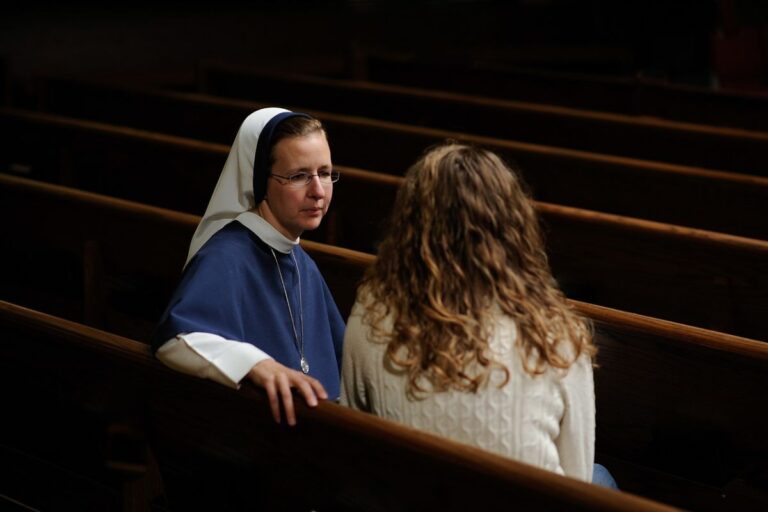 Mujeres en el Sínodo Católico: Un paso hacia la igualdad