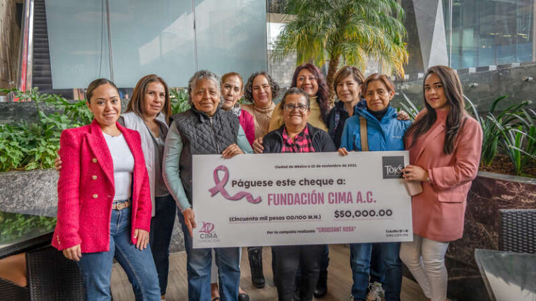 Compromiso social: Restaurantes Toks contra el cáncer de mama