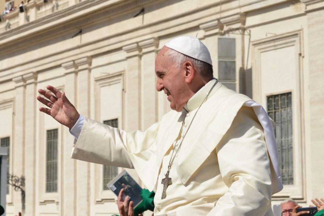 activistas señalan al Papa