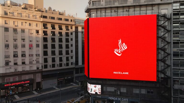 Coca-Cola aplasta su marca… por sostenibilidad