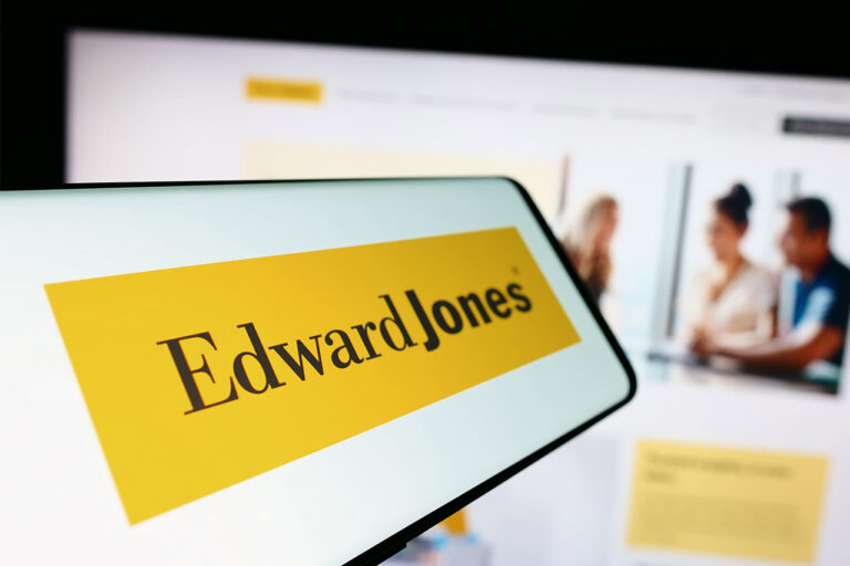 Edward Jones expande en secreto sus iniciativas de DEI pese a controversias