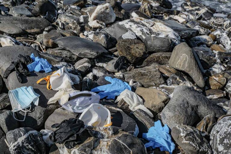 Lo que el Covid nos dejó: residuos que podrían crear una bomba de tiempo química