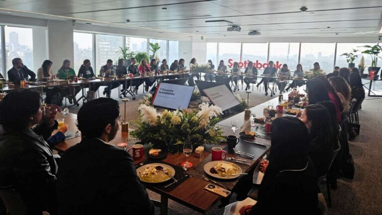 Scotiabank destina más de 156 millones CAD en inversión social