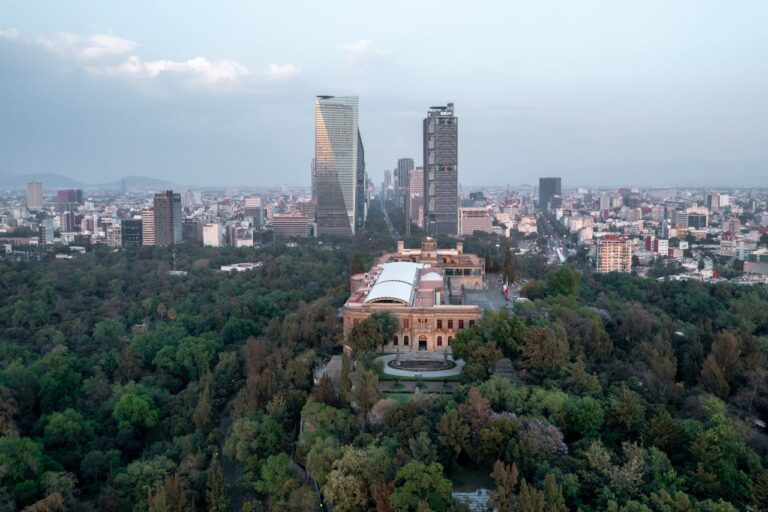 Premia World Urban Parks al Fideicomiso Pro Bosque de Chapultepec como organización líder en parques urbanos de América Latina