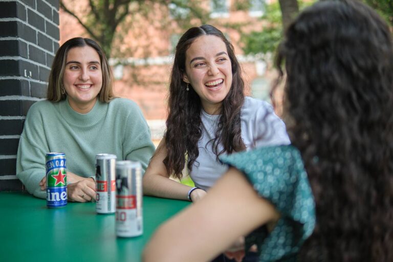 Gen Z redefine el Dry January: moderación informada y elección sin juicios
