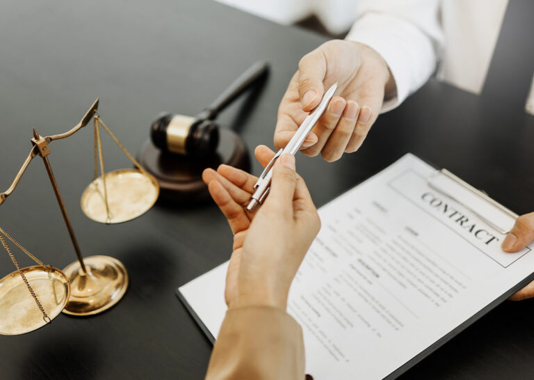 ¿Tu empresa corre este riesgo? 6 violaciones laborales que se castigan con cárcel