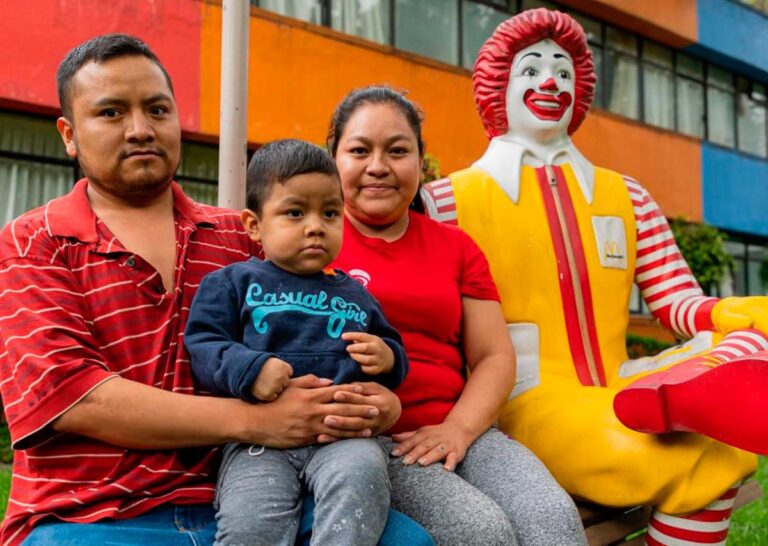 Airbnb.org y la Fundación Ronald McDonald México unen esfuerzos para ofrecer estancias gratuitas a familias con niños en tratamiento médico