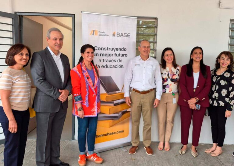 Banco BASE inaugura tercera Aula Tecnológica junto con la Secretaría de Igualdad e Inclusión del Estado de Nuevo León