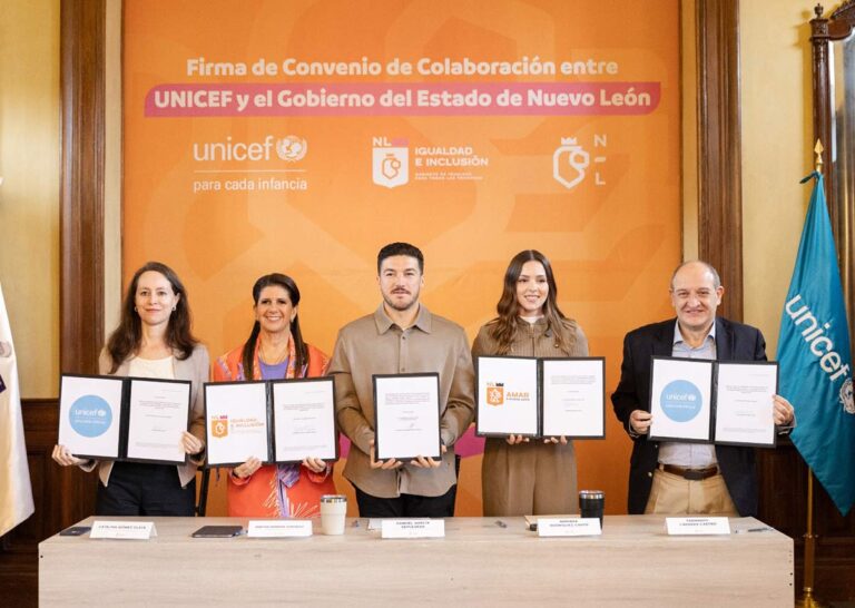 Firman Samuel y Mariana convenio de colaboración entre UNICEF y gobierno; fortalecen protección social de infancias