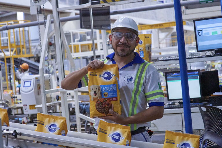 PEDIGREE®: Impulsando un mundo mejor para los Caramelos y para todos los perros de México