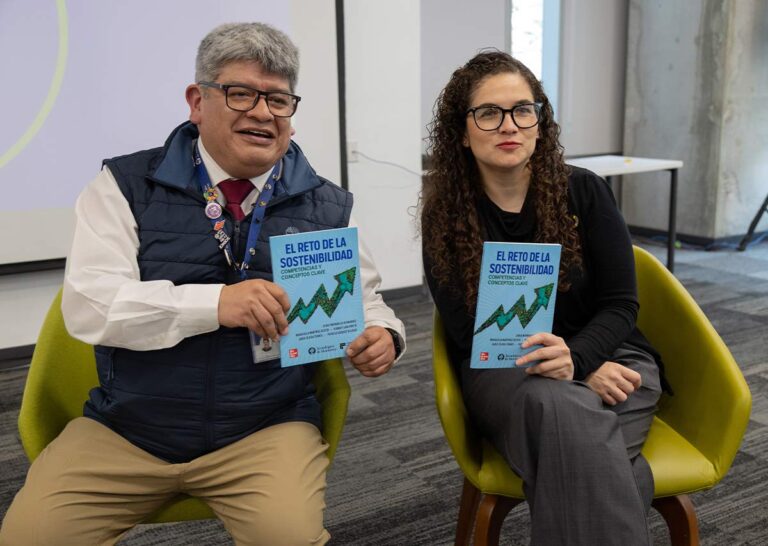Tecnológico de Monterrey presenta libro sobre sostenibilidad para formar profesionales capaces de transformar el futuro