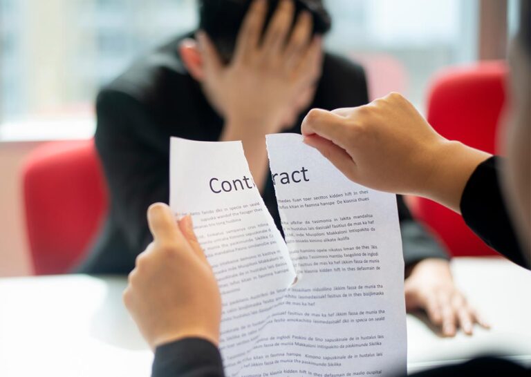 Sin contrato: así trabajan 17.1 millones de personas en México; ¿las consecuencias?