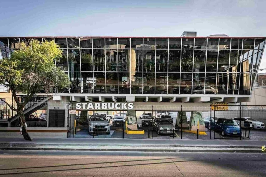 Tienda Insignia Starbucks