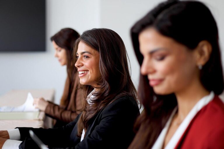 Bonos de género: qué son, cómo funcionan y cuál es su impacto en las mujeres