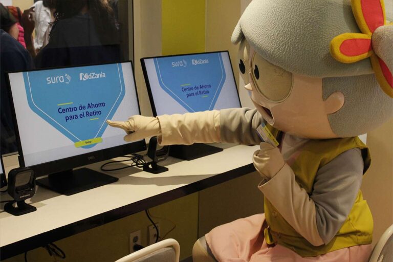 KidZania Cuicuilco y Afore SURA celebran un año impulsando la educación financiera